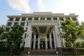 Civilize Hotel - Image 4