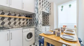 Lisbon heart 1-cozy Flat-Family Friendly - Image 3