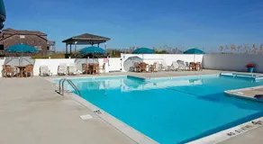 Mariner Inn And Suites - Image 4