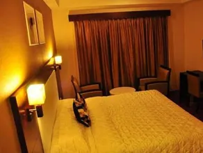 Cochin Seaport Hotel - Image 2