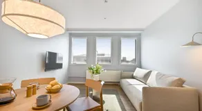 The Break Hotel - Image 2