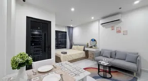 Premium Studio Retreat - Image 2