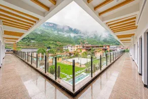 Mengjing Nizhu River Resort Hotel - Image 2