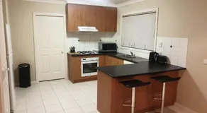 Pacific Werribee Home 25 Min CBD Airport - Image 3