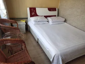 Xinyang Hotel - Image 5