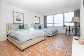 Blue Ocean Apartments - Image 5