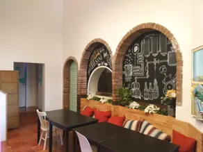 El Portazgo Restaurante Hostal La Cisterniga - Image 3