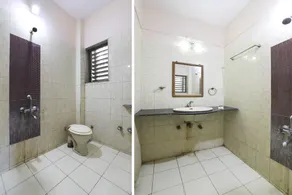 OYO 62900 Hotel Vishwanath - Image 4