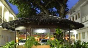 Plaza Hotel - Image 5