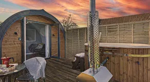Bramley, Apple Tree Glamping, Nr Wells - Image 2