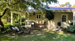 Fleetwood Cottage Bed and Breakfast - Image 5