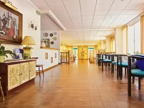Hotel Tramontana - Image 3