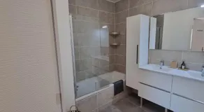 Superbe appartement pour 4, climatisé, piscine et garage - Image 2