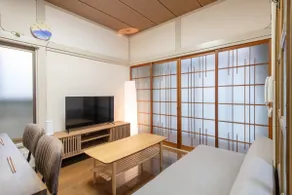 駅から徒歩15分/一棟貸切ヴィラ/最大6名様/wifi完備/池袋・新宿・上野まで1本 - Image 2