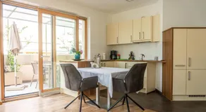 Ferienwohnung mit Garage, Fahrradraum und sehr großer sonnenverwöhnten Terrasse - Image 3