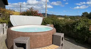 Drumhead Cottage Finzean, Banchory Aberdeenshire Self Catering with Hot Tub - Image 4