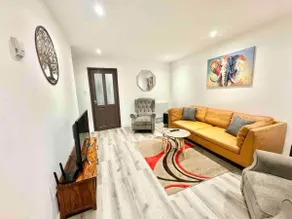 Freshbrook House - Image 2
