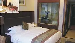 Shenzhen Fortune Hotel - Image 4
