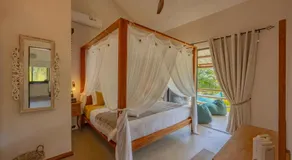 Tree Top View Lodge - Image 2