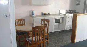 Strand Motel - Image 3
