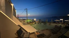 Mare Suites 3 - Image 3