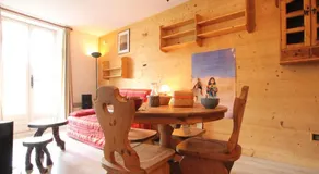 Grand studio 4 pers avec balcon au cœur de Briançon - Image 3