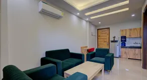 The Lodgers Luxury 1 BHK Serviced Apartment Near Golf Course Road Gurugram - Image 3