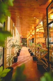 Plutus Luxury Boutique Stay by Quercus Oak Stays - Image 4