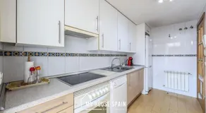 MyHouseSpain - Apartamento con Parking Caja Mágica - Image 3