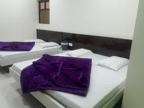 Hotel Moon Sky Ajmer - Image 2