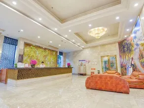 Shi Long Hotel - Image 2