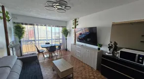 Appartement en plein centre, Vue port et clim - Image 5