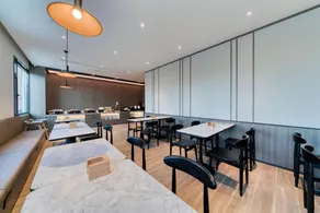 Hanting Hotel Ningbo Passenger Terminal Center - Image 4