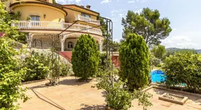 Villa spacieuse et sublime à seulement 15km de Barcelone! - Image 3