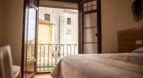 Hostal La Corte - Image 2