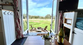 Tŷ Ni Tiny Houses - Image 3