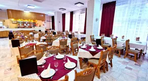 Hotel Muncel Băile Felix - Image 5