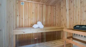 Hot Tub/Outdoor Sauna/Heated Pool/5 Min To Falls - Image 4