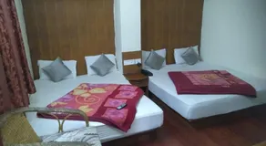 Red Star Holidays - Image 4