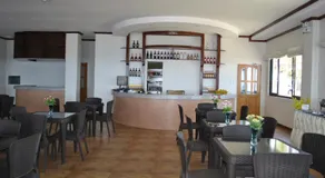 Lagoon beach resort - Image 3