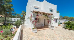 E253 Los Pinos by Mallorca Villa Selection - Image 3
