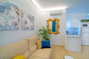 Málaga Historical Centre Luxury Apartment - Image 2