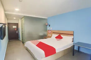 Longquan Hotel - Image 5