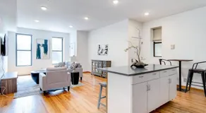Goose Island Central Downtown Prime Location with access to patio CHI - 1 - Image 2