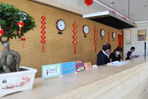 Lanhuahua Hotel Dingbianyidian - Image 4