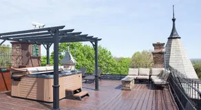 Henderson Castle Inn - Image 4
