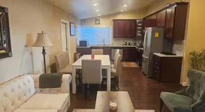 Urban Retreat -Suite B - Image 3