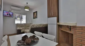 Apartamentos El Madroñal - Image 2