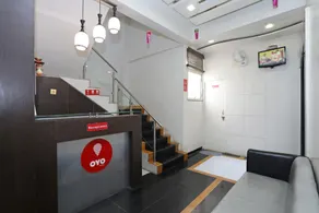 Hotel O Everest Inn Hotel - Image 3
