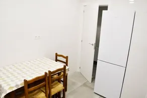 Nuevo Apartamento con 3 dormitorios - Image 2
